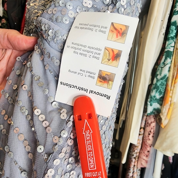 🟢SALE! MAC DUGGAL #5622 SEQUINS GOWN - Picture 9 of 9